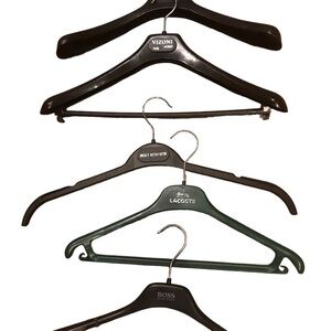 Hugo boss hangars​​​​​​​